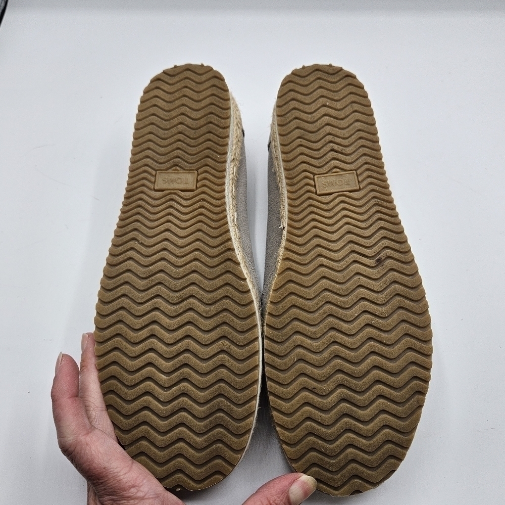 Toms espadrille shoes size 8.5 - Picture 9 of 14